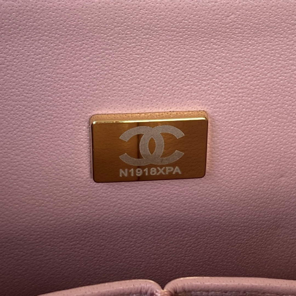Chanel A01112 Classic Handbag Lambskin Light Pink Gold