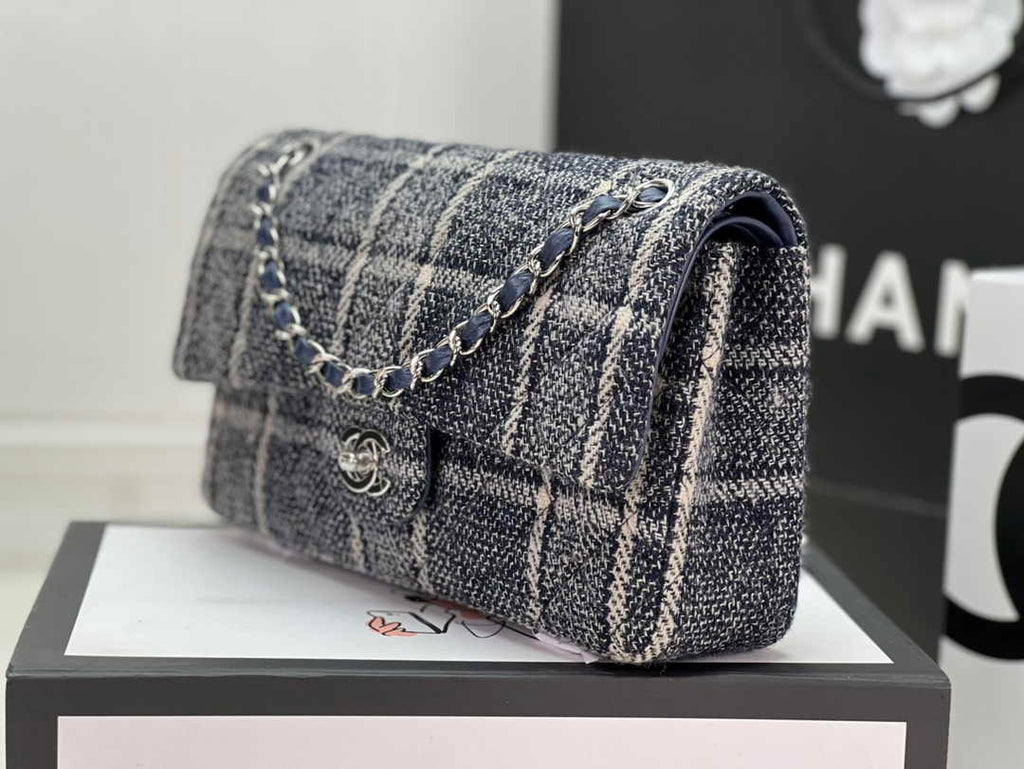 Chanel A01112 Classic Handbag Wool Tweed Gold-Tone Metal Black Blue