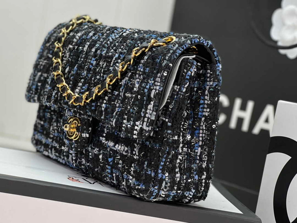 Chanel A01112 Classic Handbag Wool Tweed Gold-Tone Metal Black Red