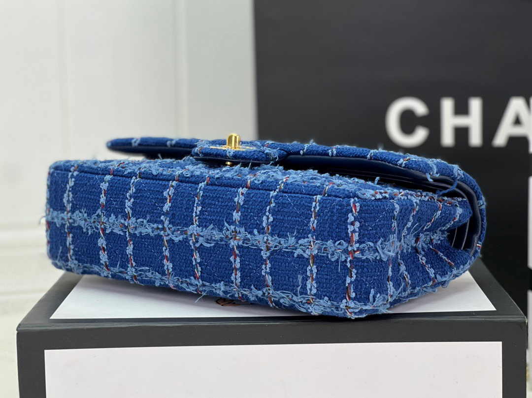 Chanel A01112 Classic Handbag Navy Blue Wool Tweed Gold-Tone Metal