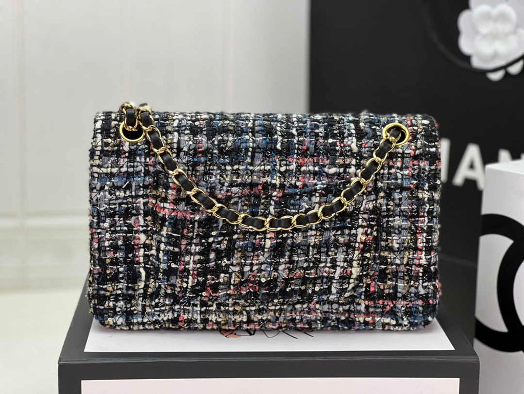 Chanel A01112 Classic Handbag Wool Tweed Gold-Tone Metal Red Black