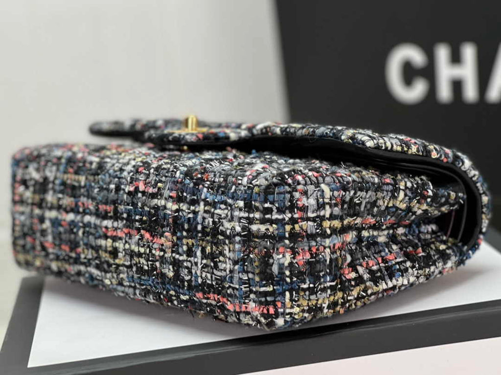 Chanel A01112 Classic Handbag Wool Tweed Gold-Tone Metal Red Black