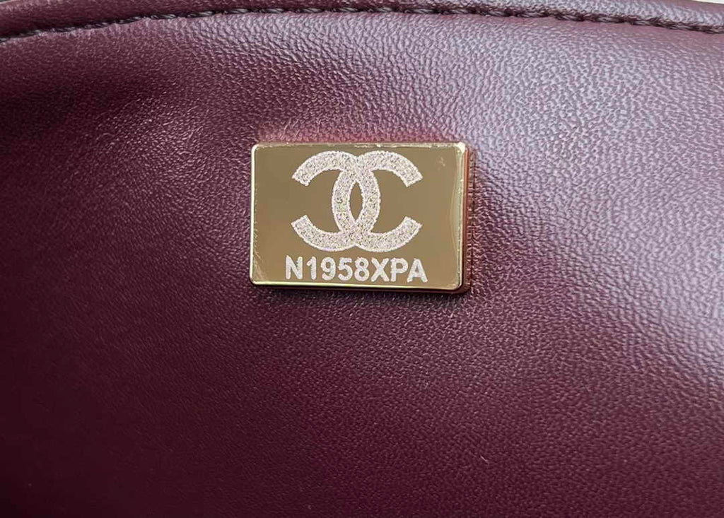 Chanel A01112 Classic Handbag Wool Tweed Gold-Tone Metal Red Black