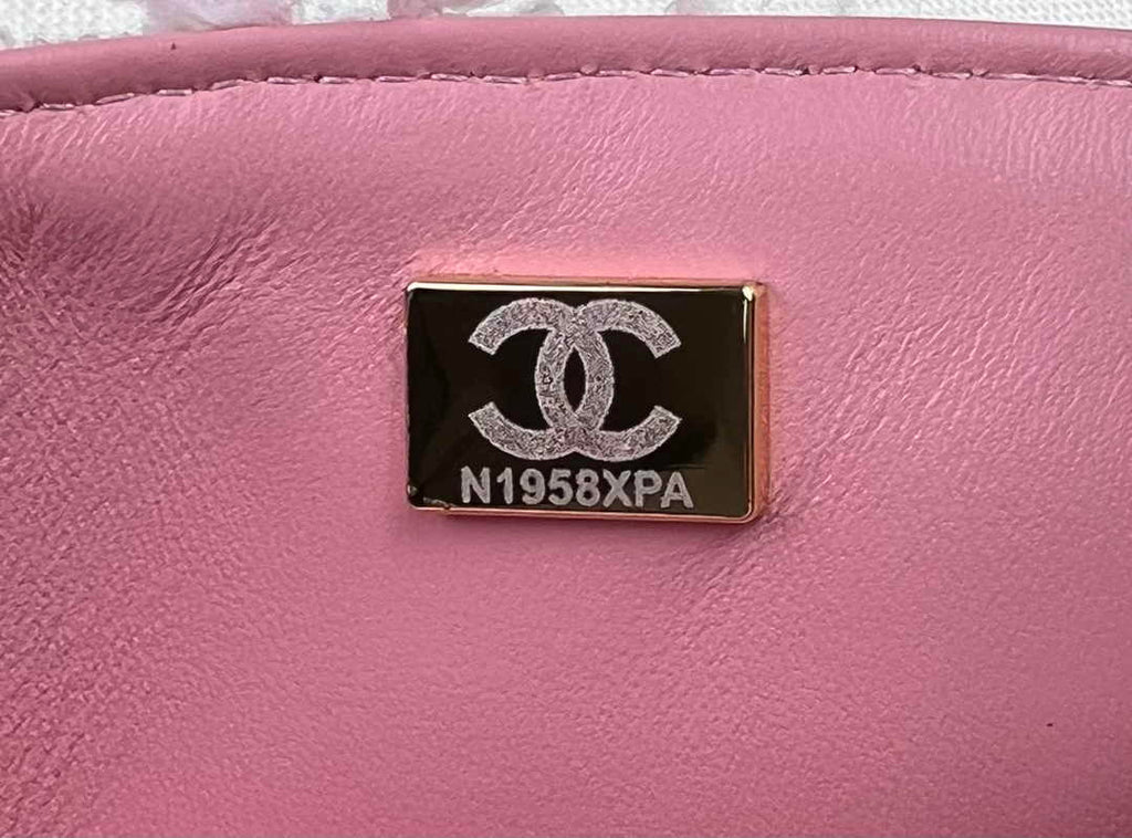 Chanel A01112 Classic Handbag Wool Tweed Gold-Tone Metal Pink