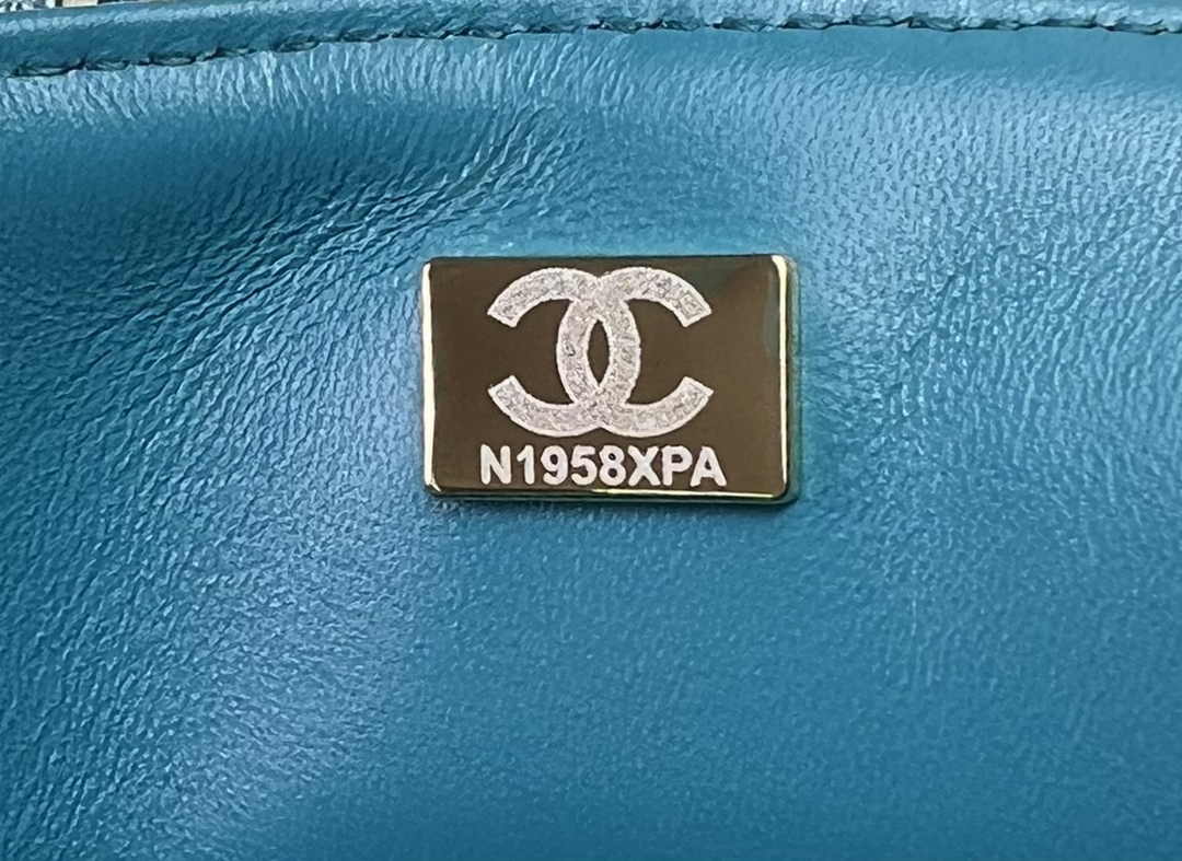 Chanel A01112 Classic Handbag Wool Tweed Gold-Tone Metal Blue Green