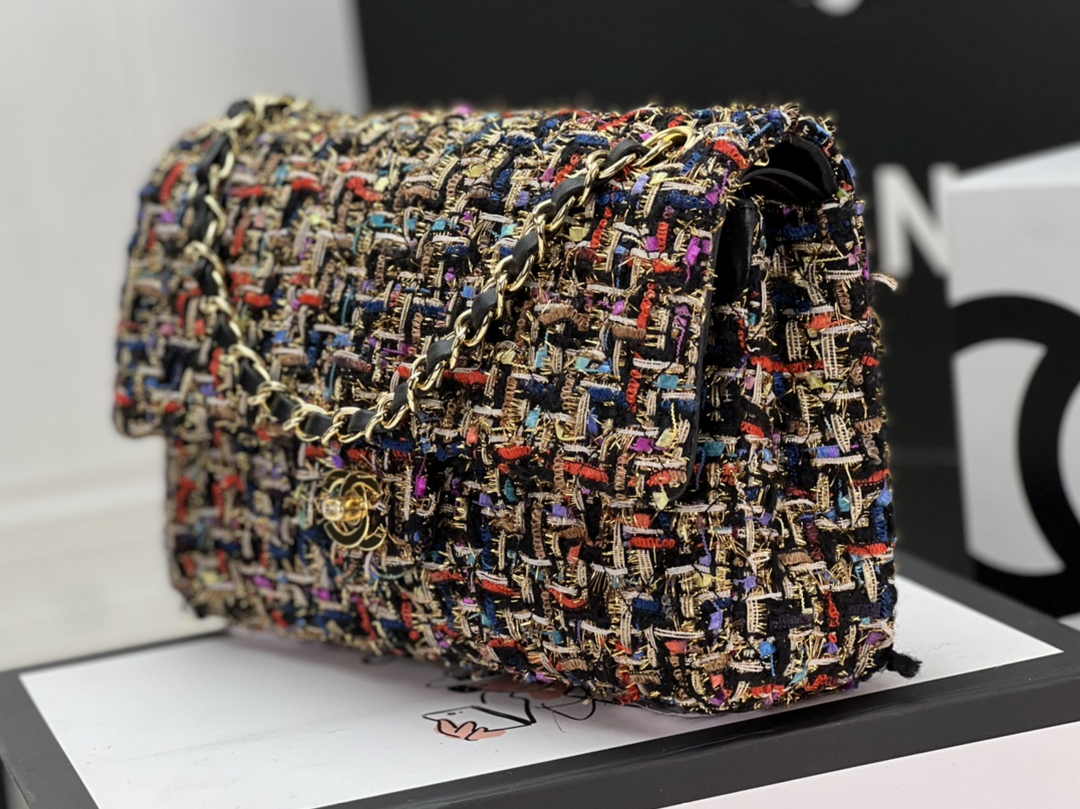 Chanel A01112 Classic Handbag Wool Tweed Gold-Tone Metal Brown Red