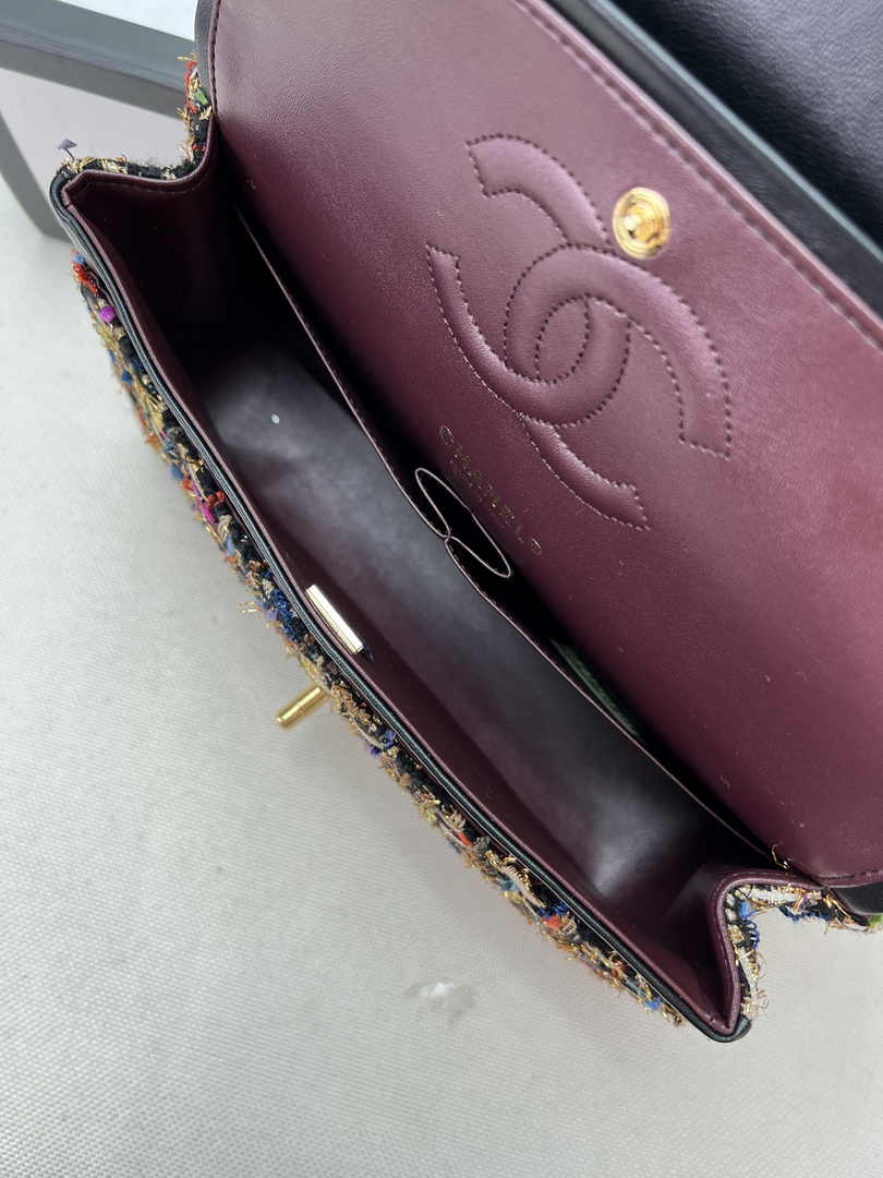 Chanel A01112 Classic Handbag Wool Tweed Gold-Tone Metal Brown Red