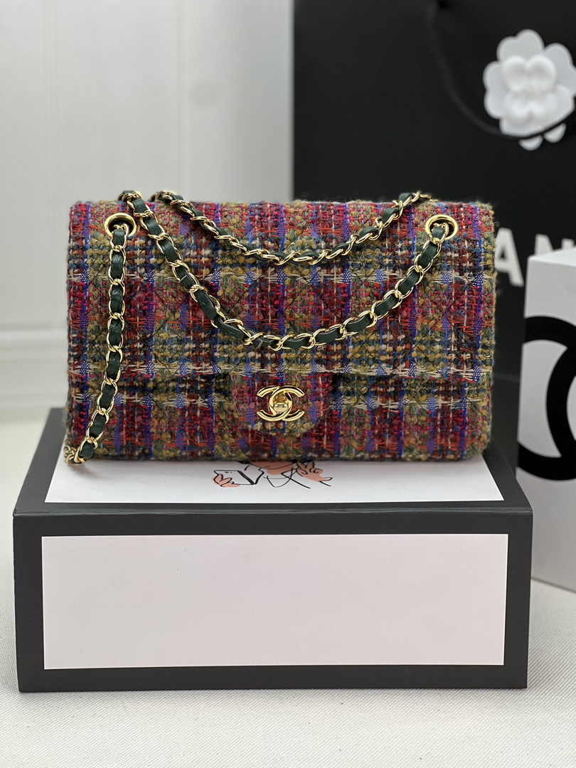 Chanel A01112 Classic Handbag Wool Tweed Gold-Tone Metal Brown Green