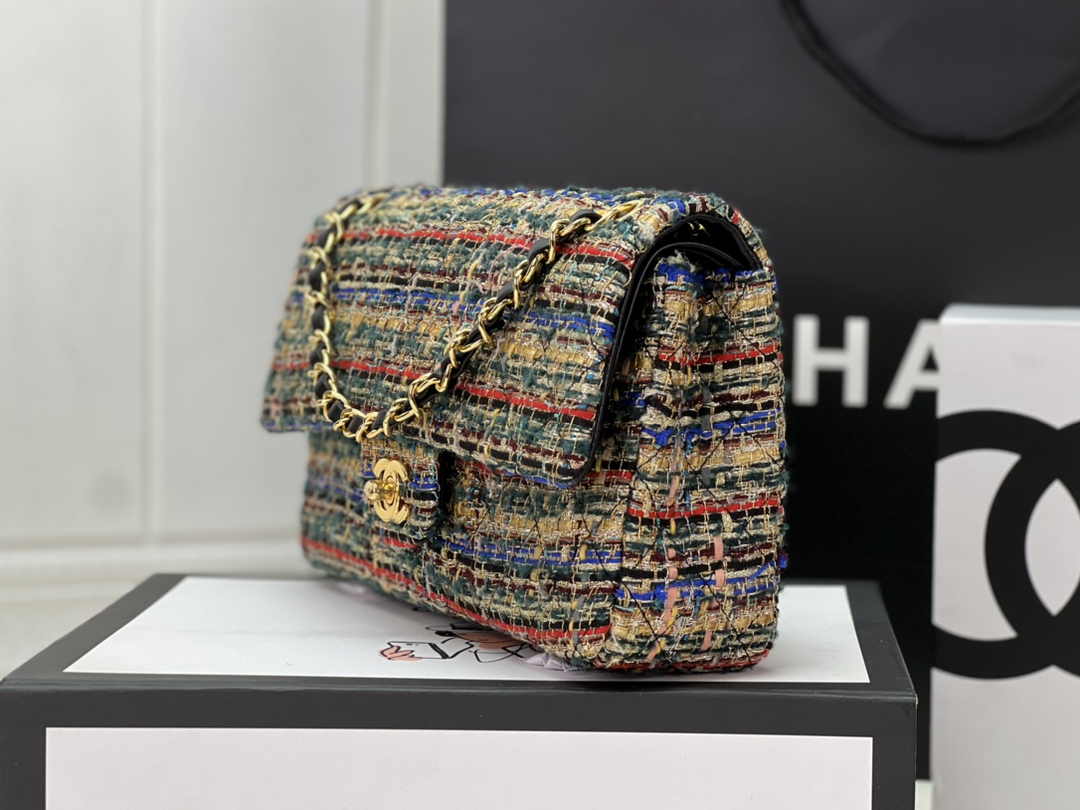 Chanel A01112 Classic Handbag Wool Tweed Gold-Tone Metal Beige Red