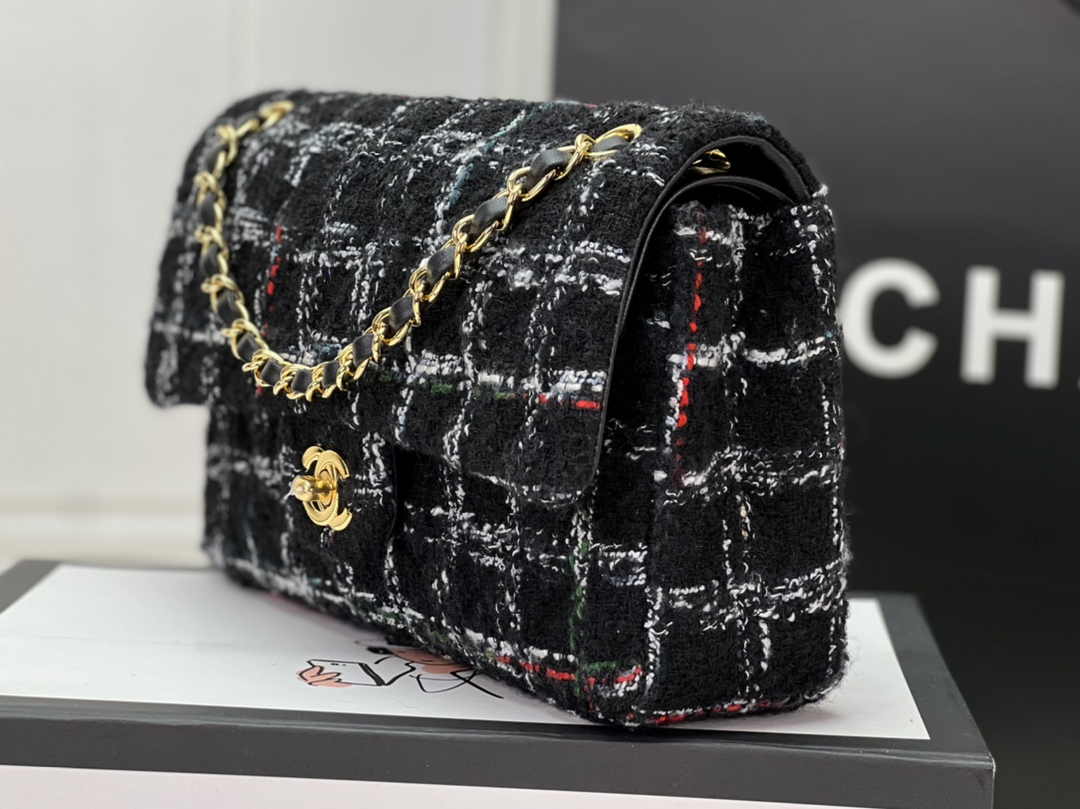 Chanel A01112 Classic Handbag Wool Tweed Gold-Tone Metal Black