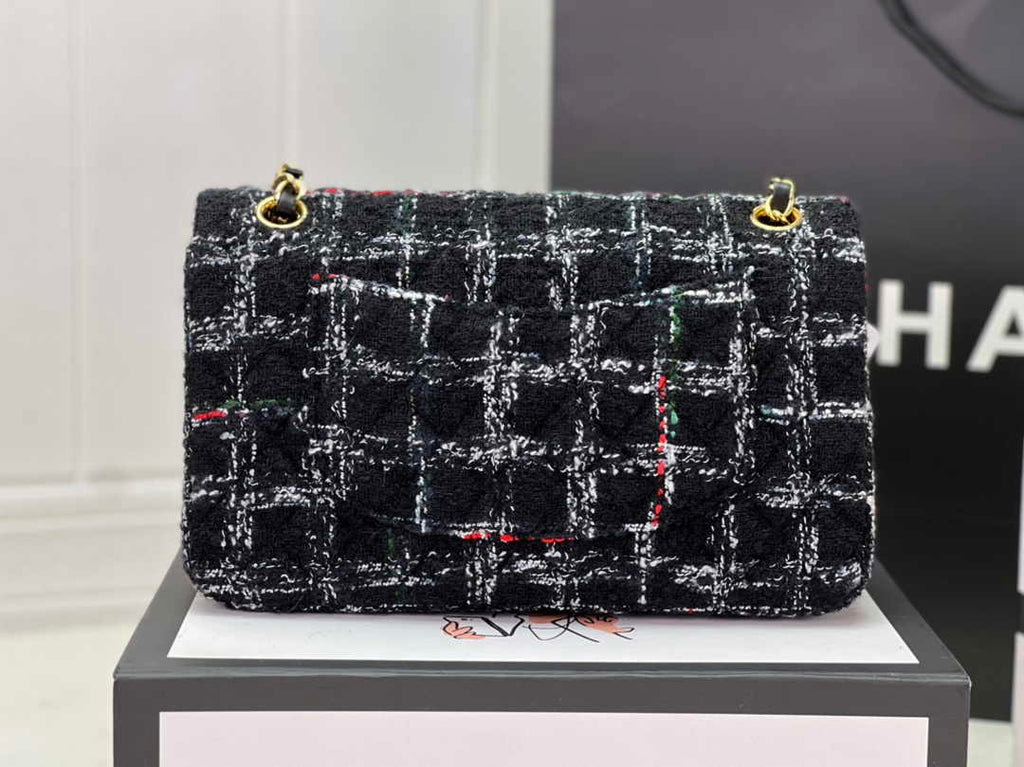 Chanel A01112 Classic Handbag Wool Tweed Gold-Tone Metal Black