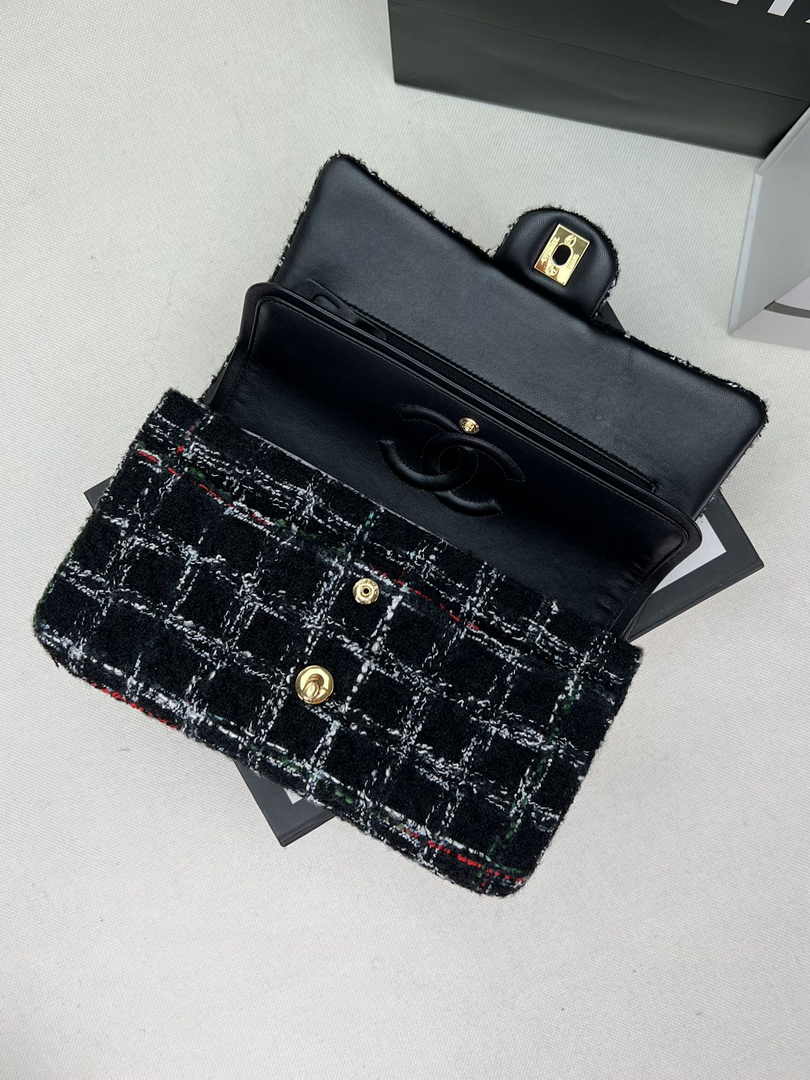 Chanel A01112 Classic Handbag Wool Tweed Gold-Tone Metal Black