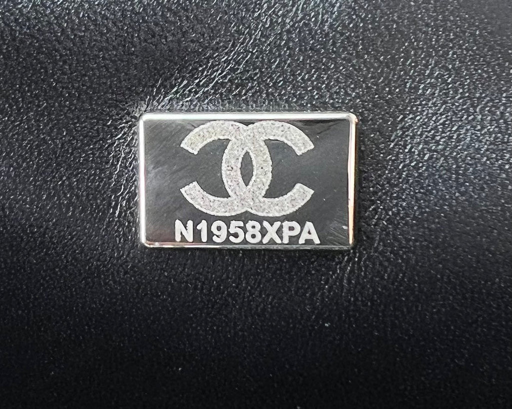 Chanel A01112 Classic Handbag Wool Tweed Gold-Tone Metal Beige Black