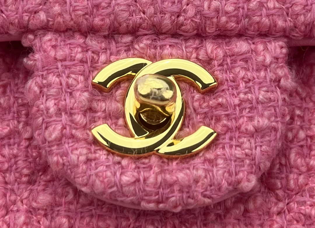 Chanel A01112 Classic Handbag Pink Wool Tweed Gold-Tone Metal
