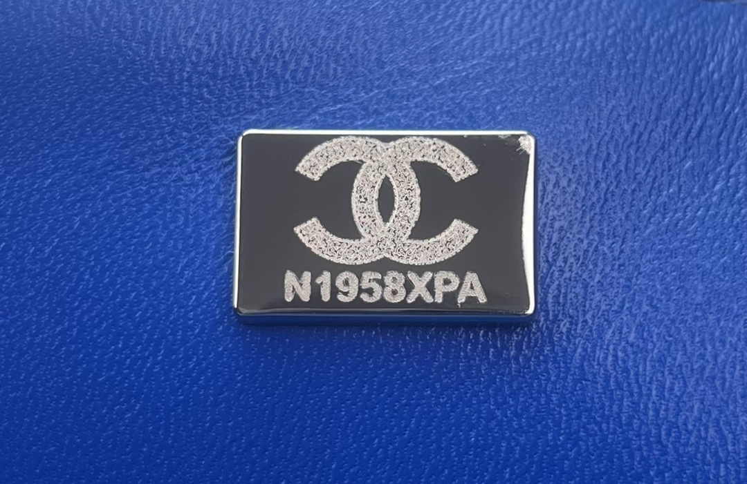 Chanel A01112 Classic Handbag Blue Wool Tweed Gold-Tone Metal
