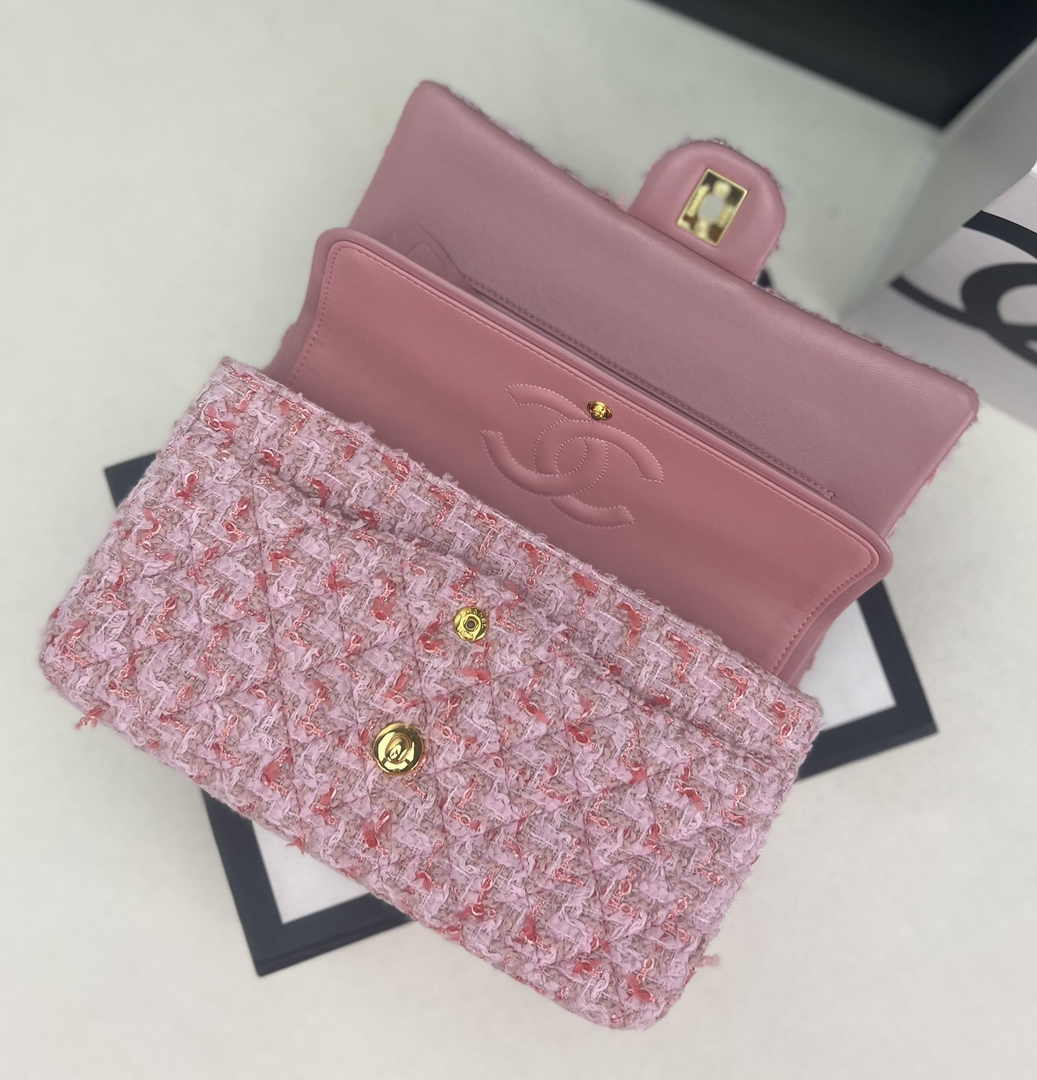 Chanel A01112 Classic Handbag Light Pink Wool Tweed Gold-Tone Metal