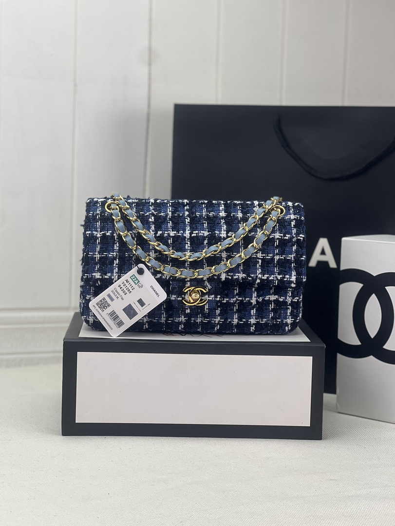 Chanel A01112 Classic Handbag Wool Tweed Gold-Tone Metal Blue