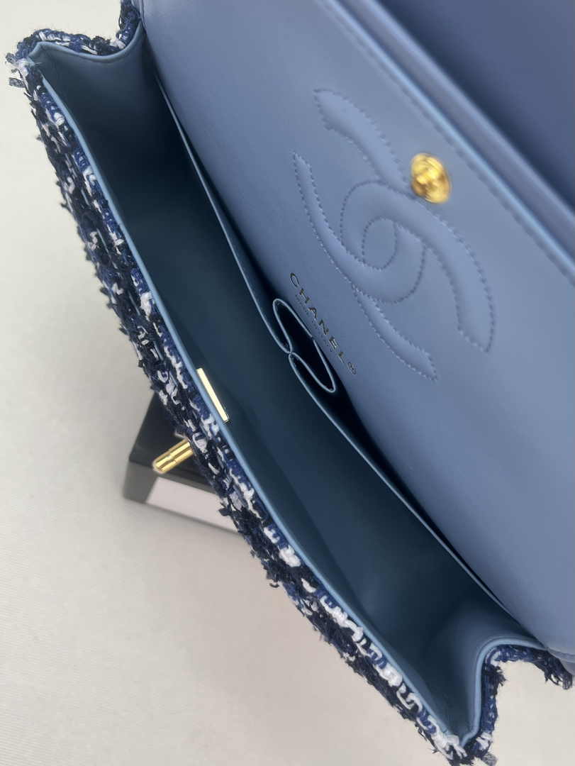 Chanel A01112 Classic Handbag Wool Tweed Gold-Tone Metal Blue