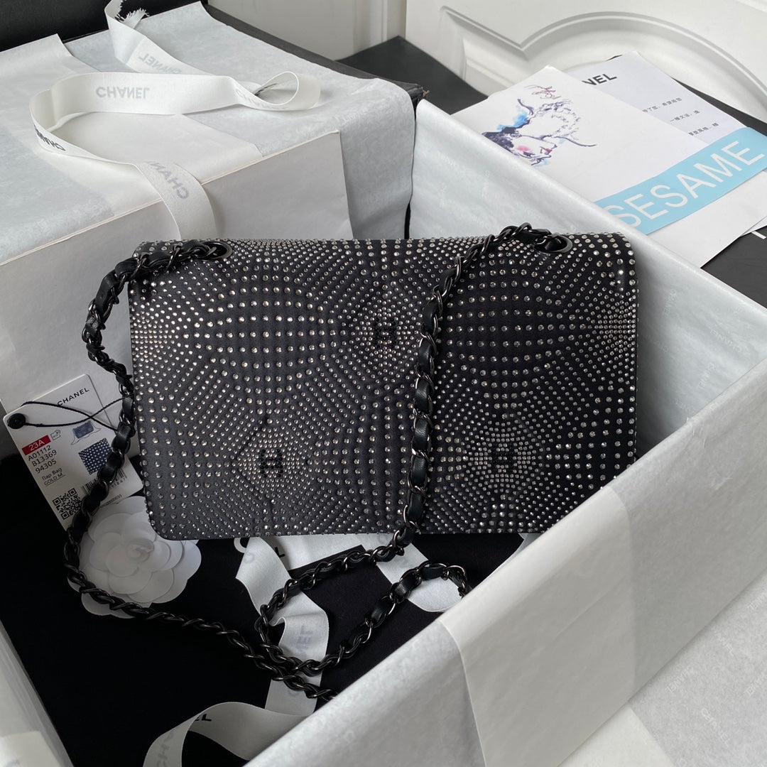 Chanel A01112 Classic Handbag Tweed Black