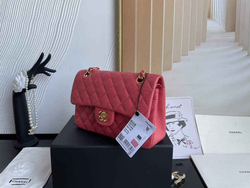 Chanel  A01113 Small Classic Handbag Grained Shiny Calfskin Red Gold