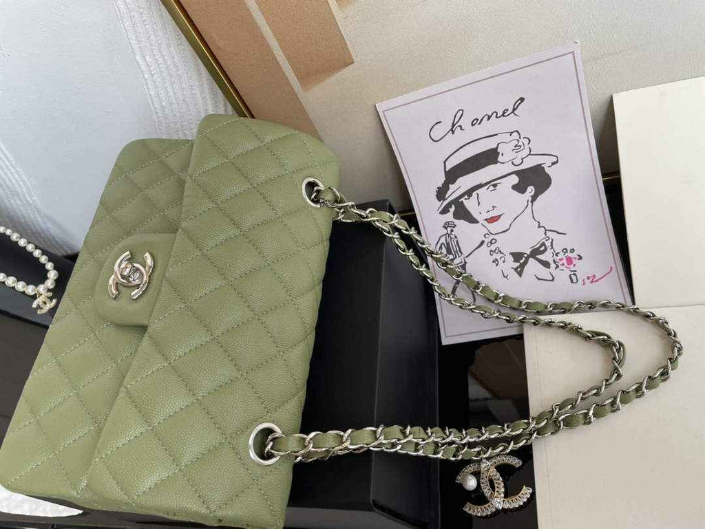 Chanel  A01113 Small Classic Handbag Grained Shiny Calfskin Army green Silver