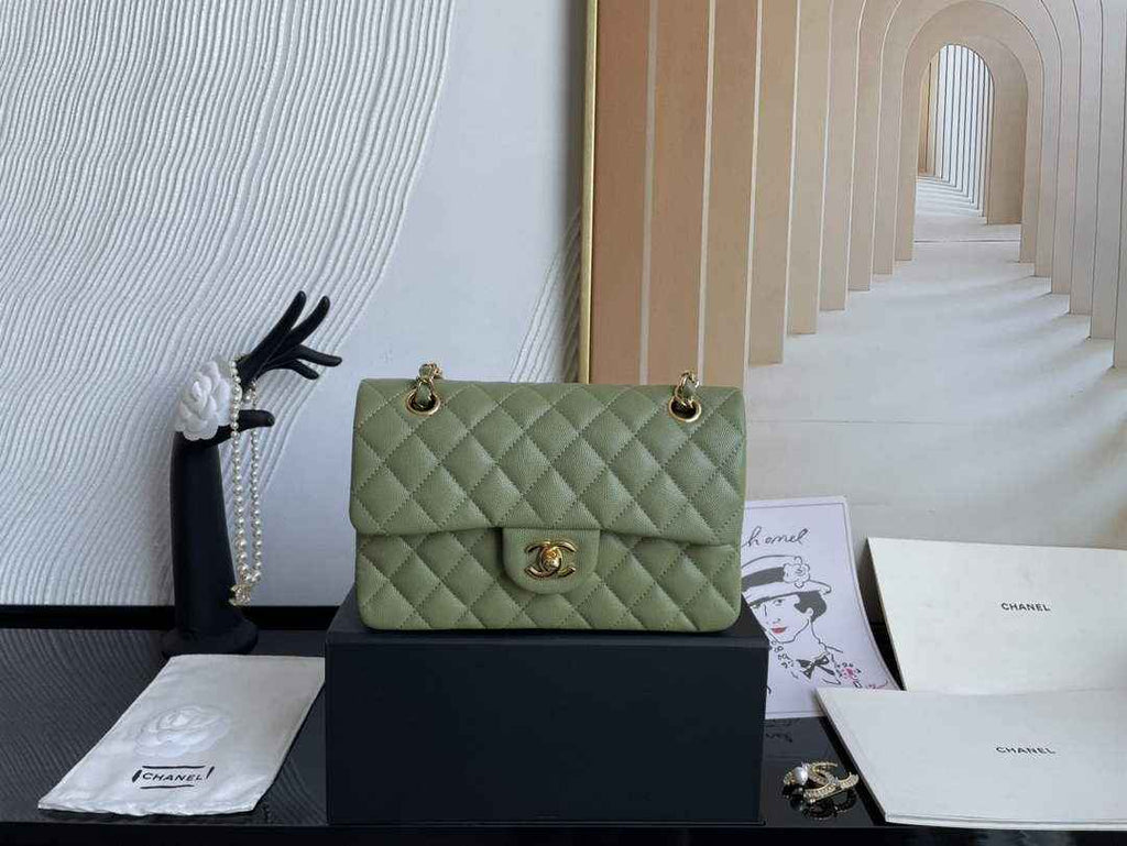 Chanel  A01113 Small Classic Handbag Grained Shiny Calfskin Army green Gold