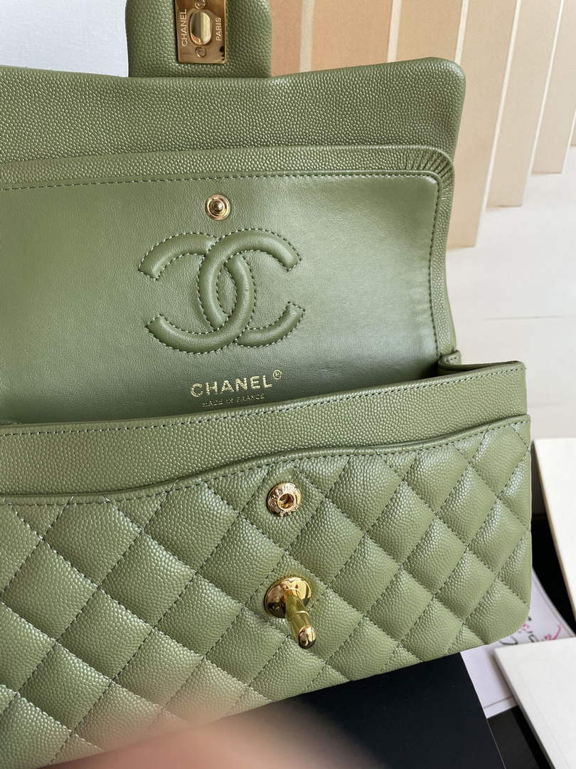 Chanel  A01113 Small Classic Handbag Grained Shiny Calfskin Army green Gold