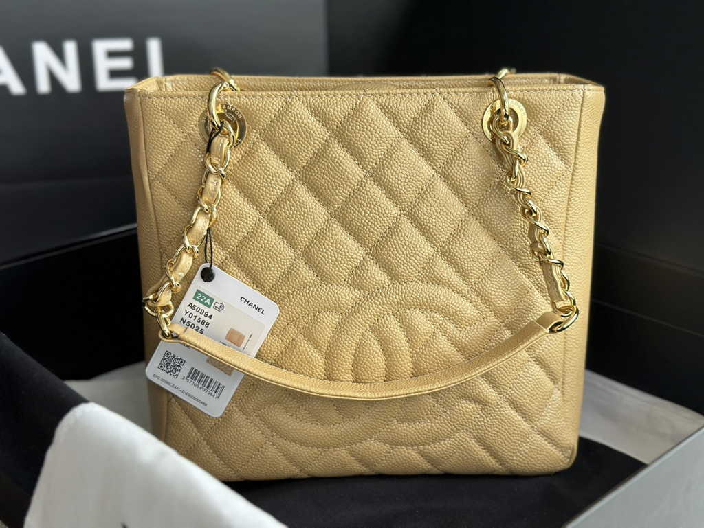 Chanel A50994 Matelasse PST Chain Tote Bag Calfskin Apricot