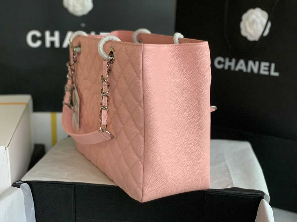 Chanel A50995 Matelasse GST Chain Tote Bag Calfskin Pink Silver