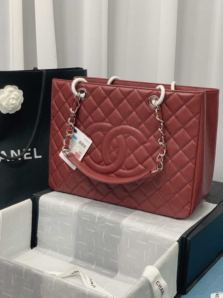 Chanel A50995 Matelasse GST Chain Tote Bag Calfskin Wine Red Silver