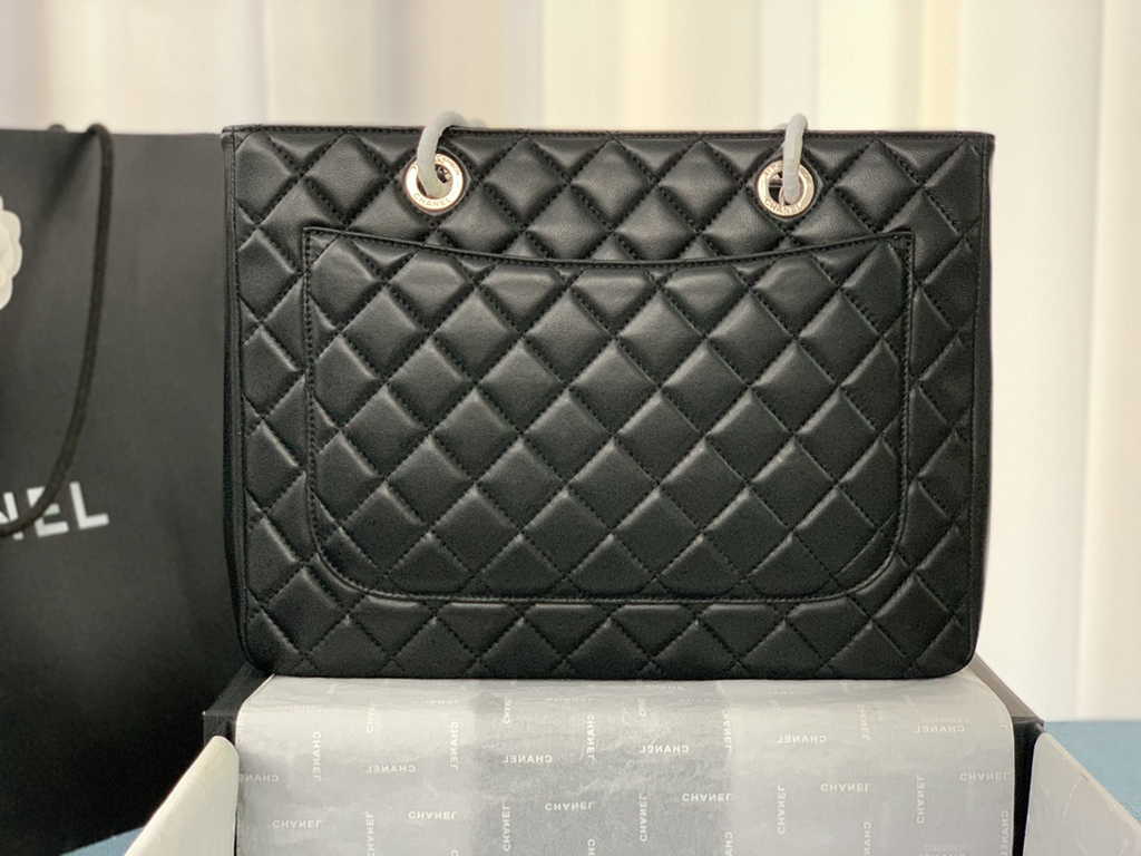 Chanel A50995 Matelasse GST Chain Tote Bag Lambskin Black Silver
