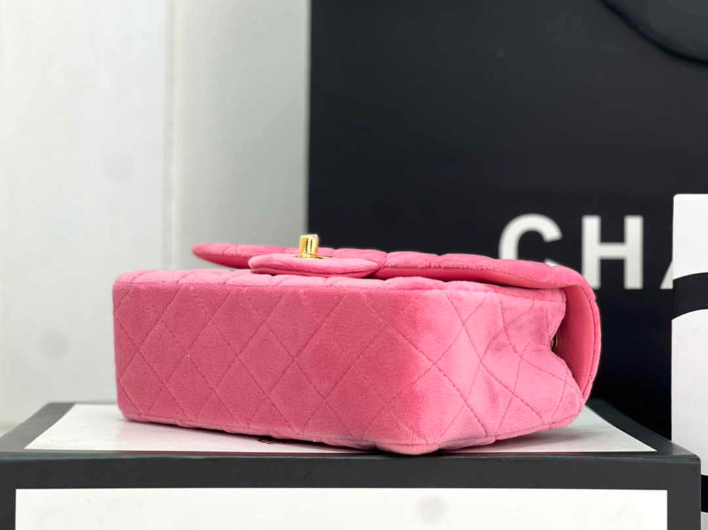Chanel A69900 Mini Flap Bag Pink Velvet Enamel Gold-Tone Metal
