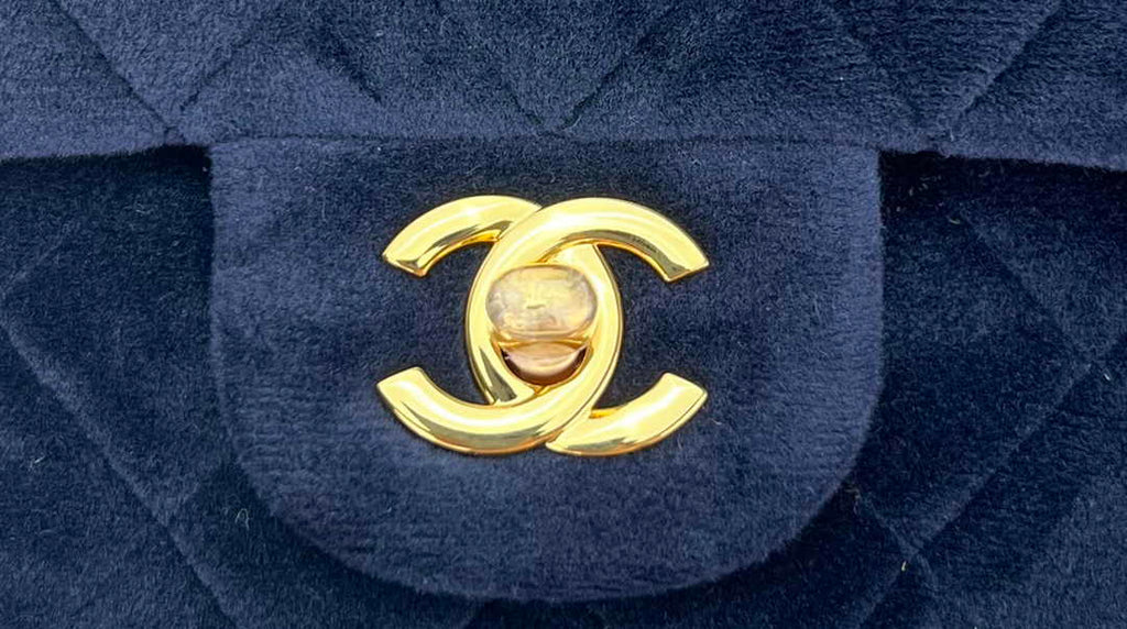 Chanel A69900 Mini Flap Bag Navy Blue Velvet Enamel Gold-Tone Metal