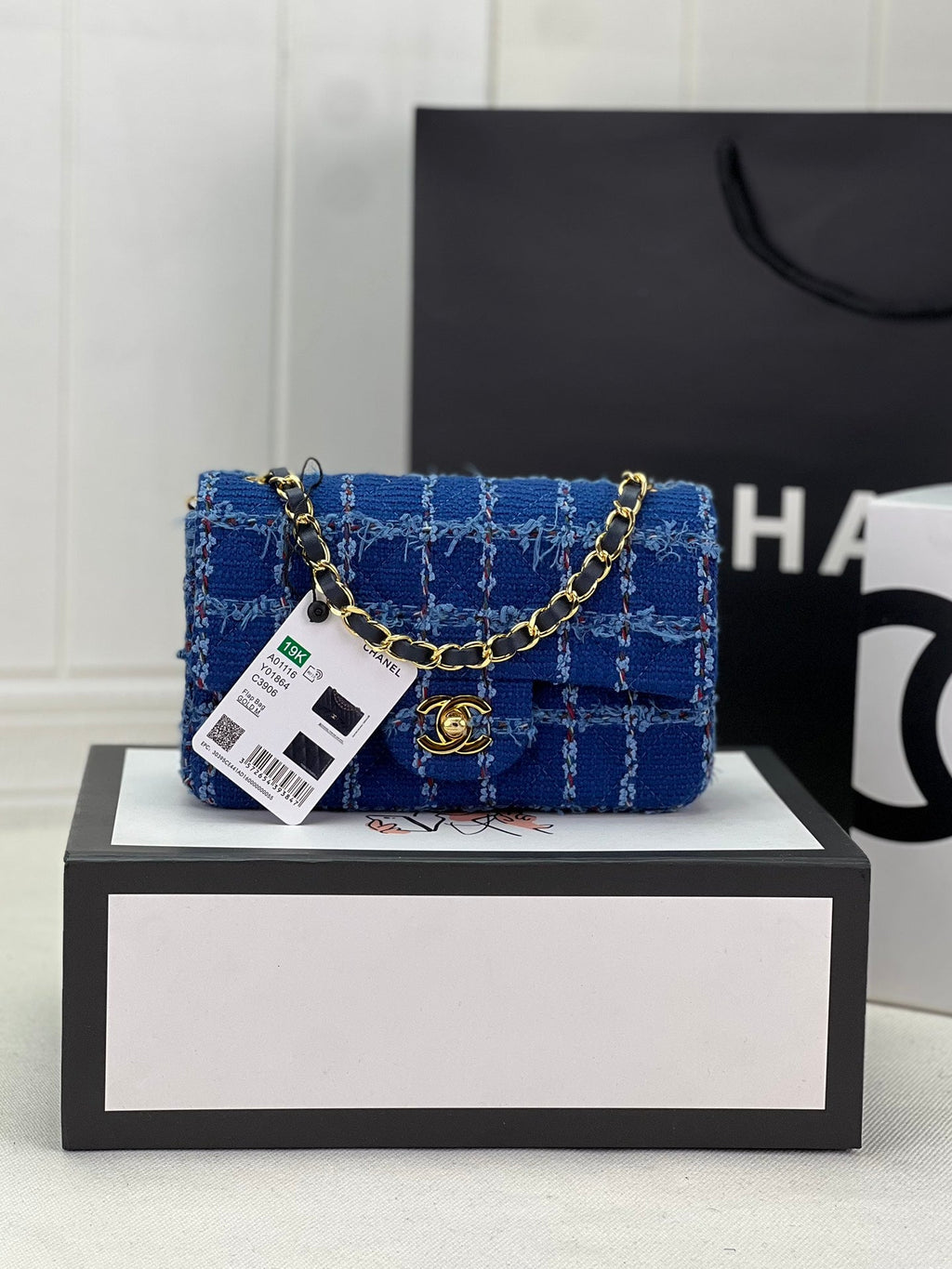 Chanel A69900 Mini Flap Bag Dark Blue Tweed Gold-Tone Metal