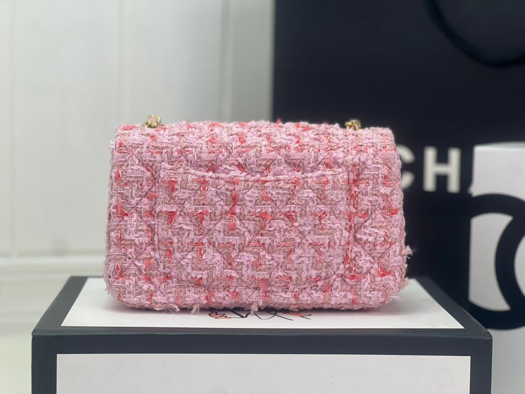Chanel A69900 Mini Flap Bag Light Pink Tweed Gold-Tone Metal