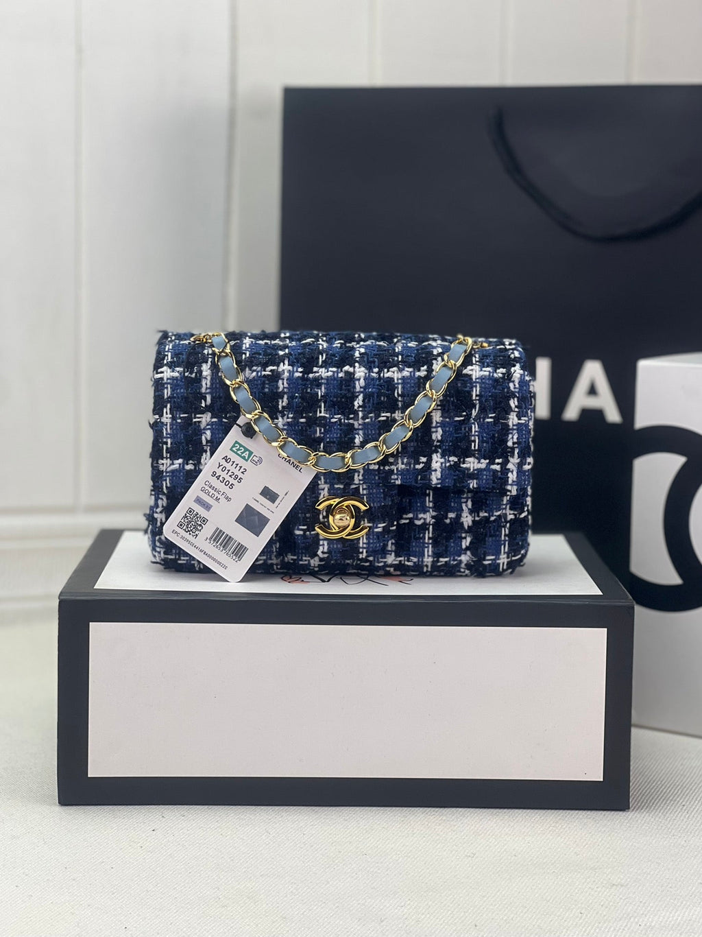 Chanel A69900 Mini Flap Bag Tweed Gold-Tone Metal Blue