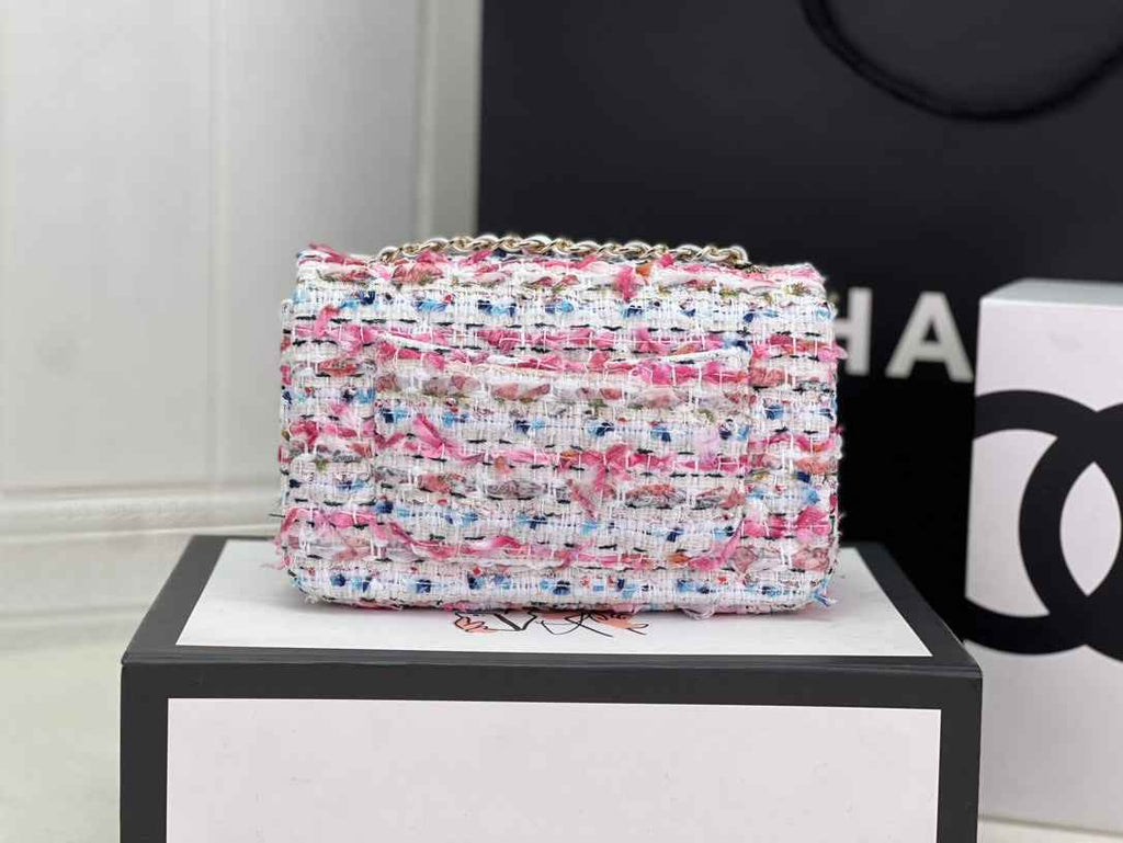 Chanel A69900 Mini Flap Bag Tweed Gold-Tone Metal Beige