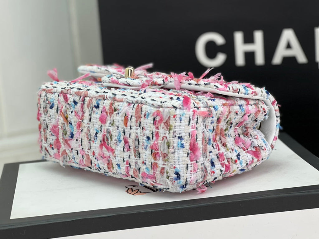 Chanel A69900 Mini Flap Bag Tweed Gold-Tone Metal Beige