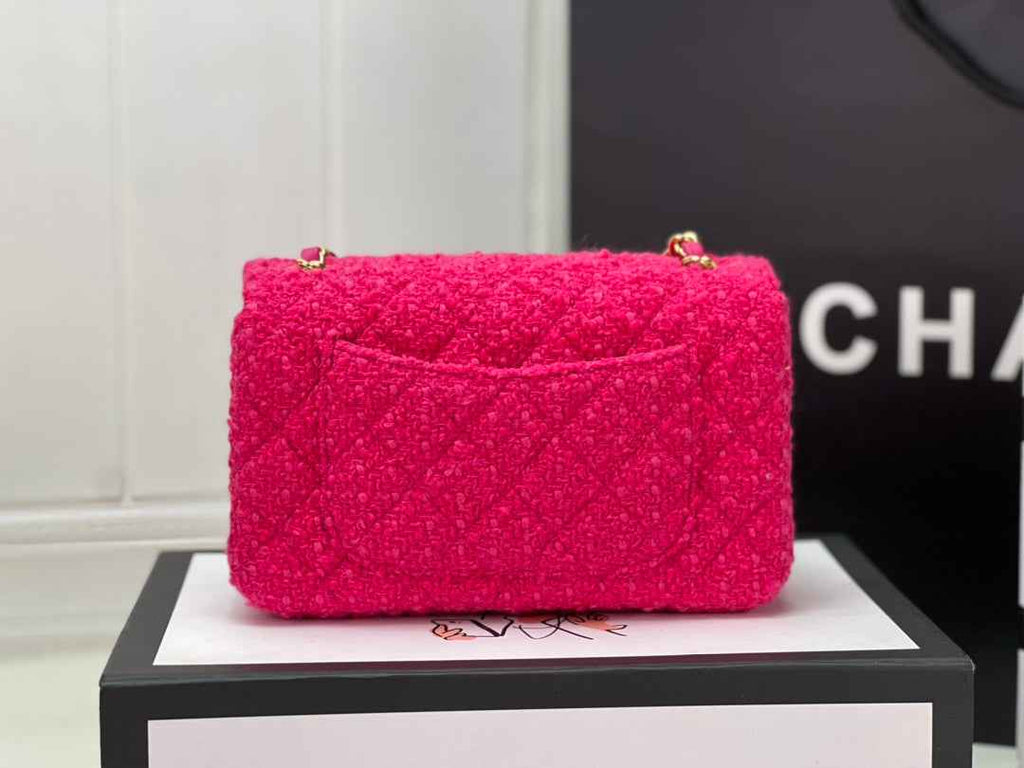 Chanel A69900 Mini Flap Bag Tweed Gold-Tone Metal Plum