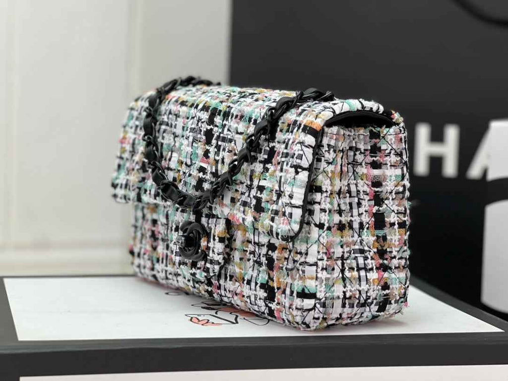 Chanel A69900 Mini Flap Bag Tweed Gold-Tone Metal Beige Black