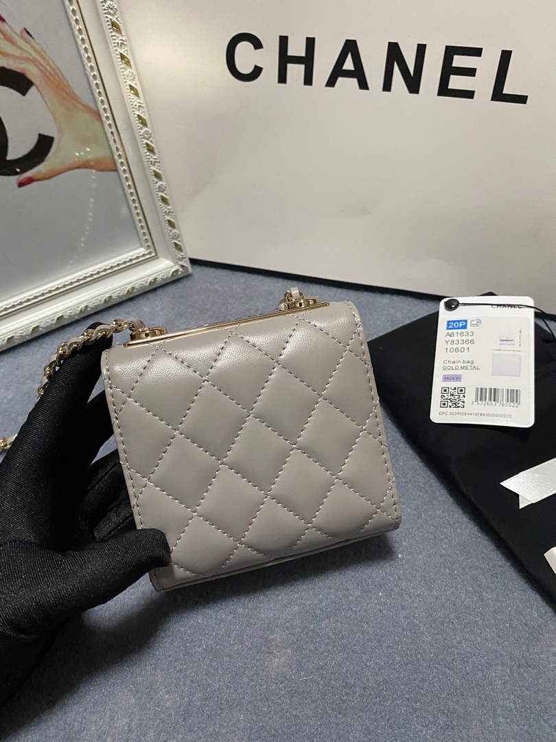 Chanel A81633 Clutch with Chain Lambskin Gray