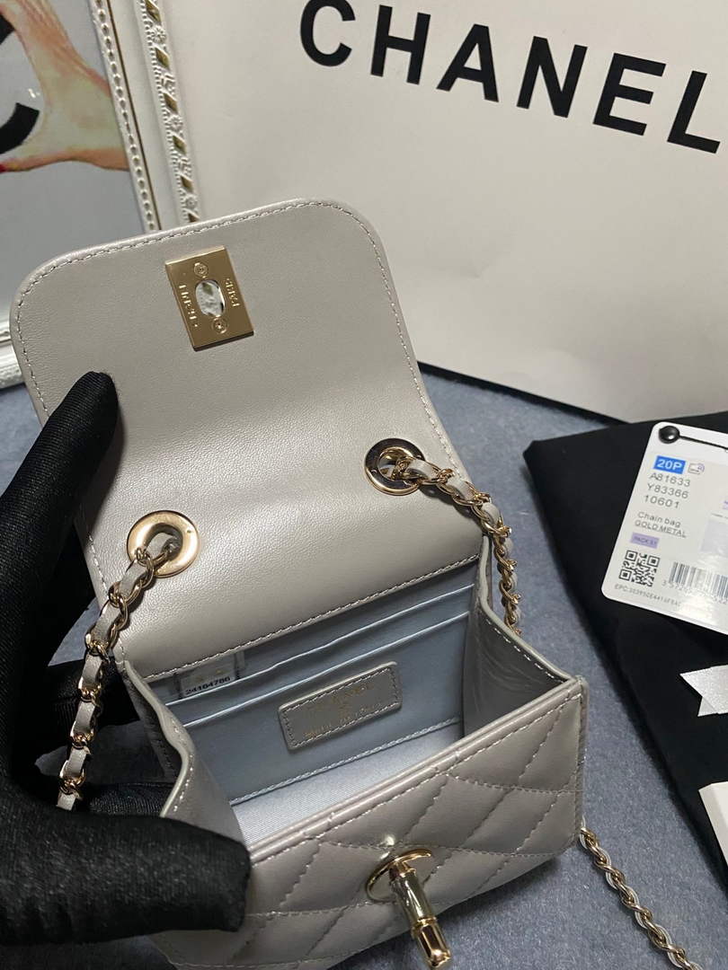Chanel A81633 Clutch with Chain Lambskin Gray