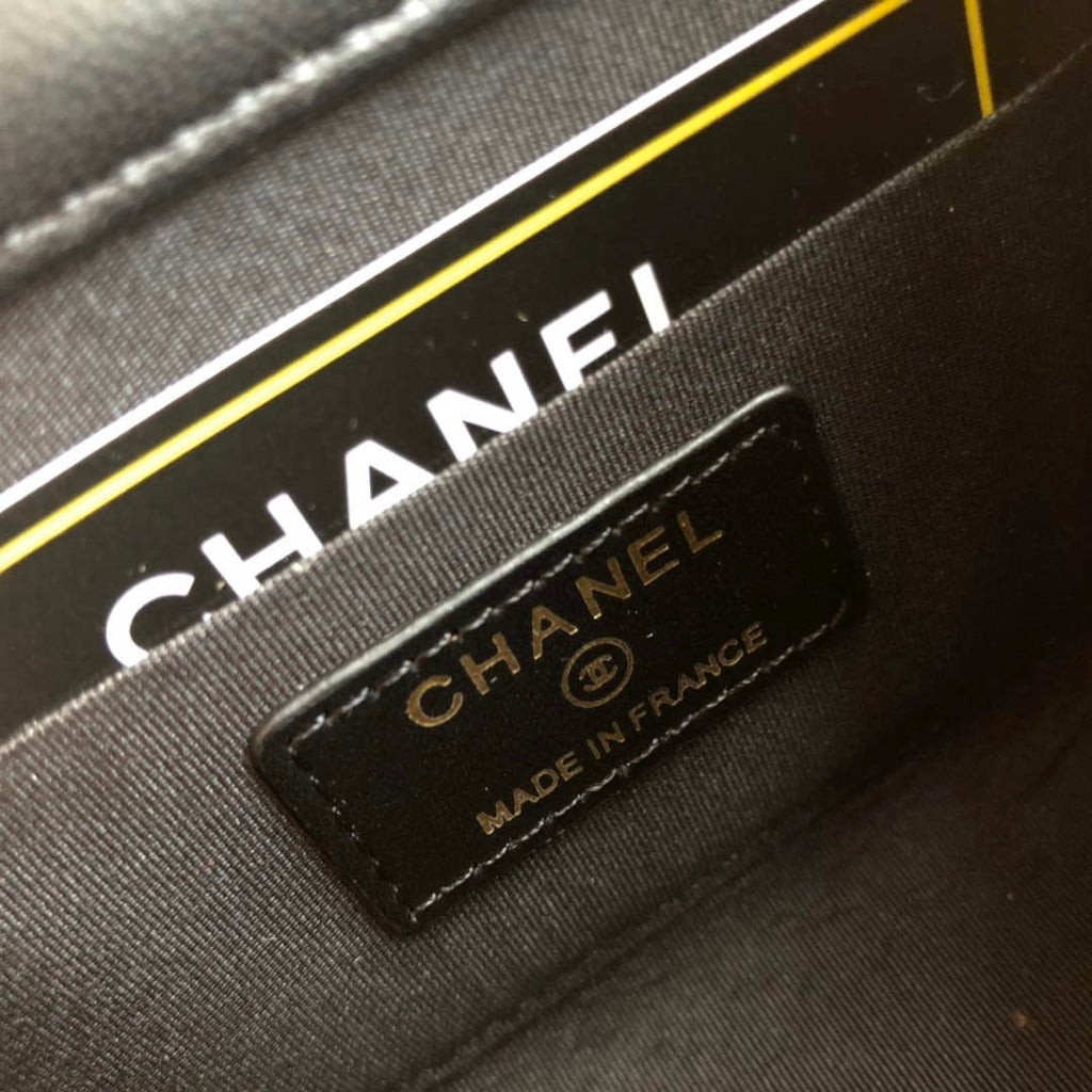 Chanel A81633 Clutch with Chain Lambskin black
