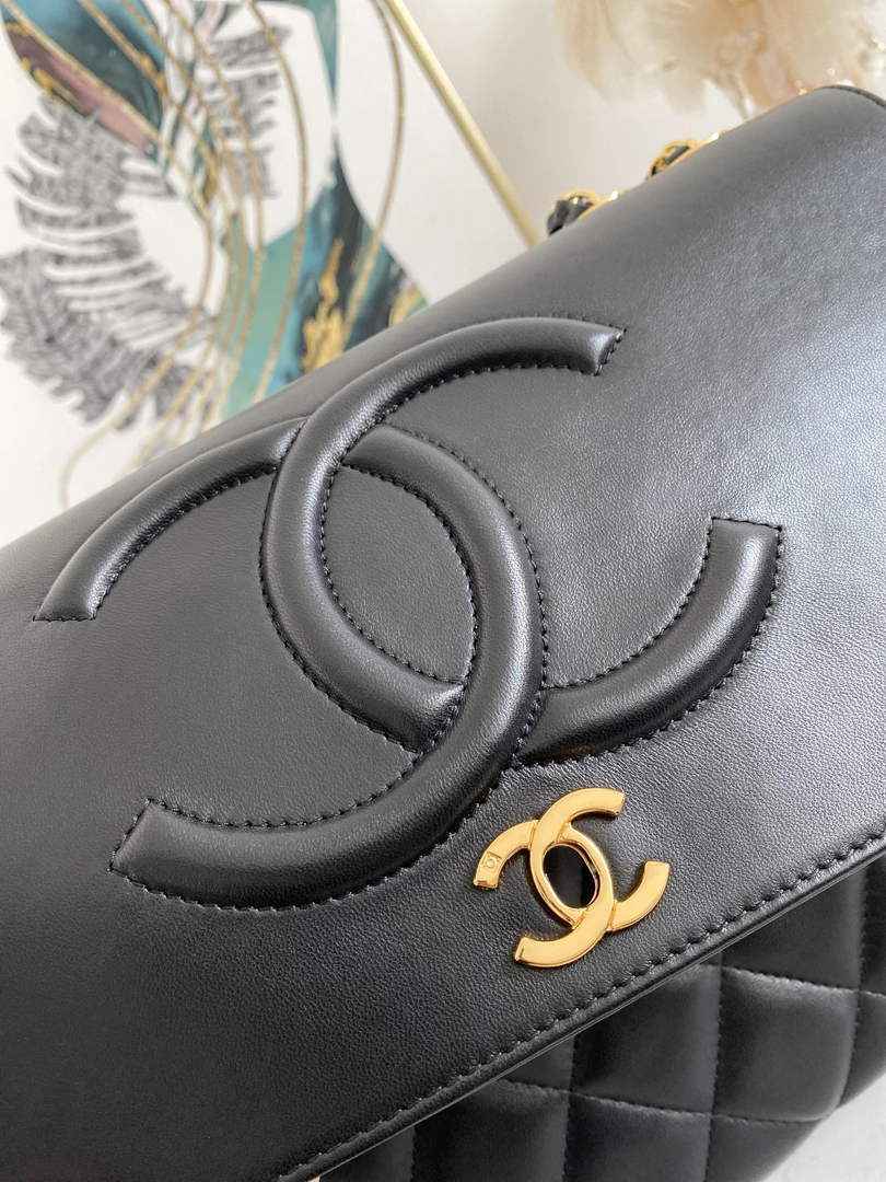 Chanel A92233 Flap Shoulder bag Lambskin Black
