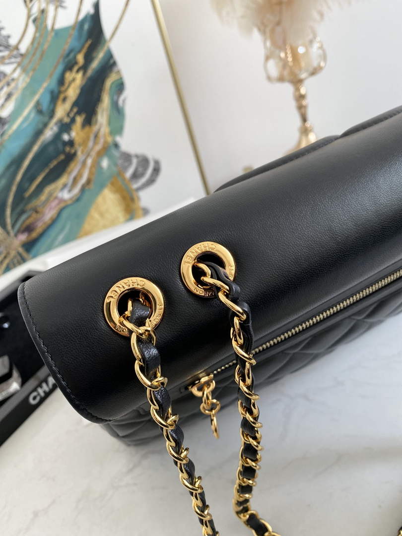 Chanel A92233 Flap Shoulder bag Lambskin Black