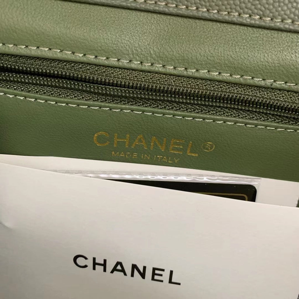 Chanel A93749 Messenger Bag Calfskin Gold Hardware Green