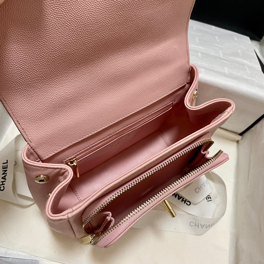 Chanel A93749 Messenger Bag Calfskin Gold Hardware Pink