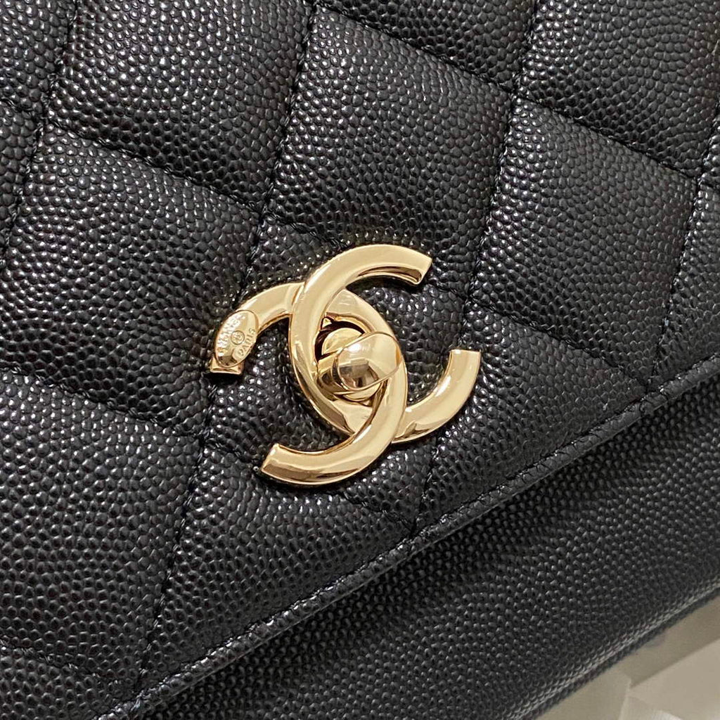 Chanel A93749 Messenger Bag Calfskin Gold Hardware Black