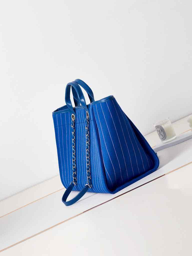 Chanel A93786 Maxi Shopping Bag Cotton Calfskin Blue