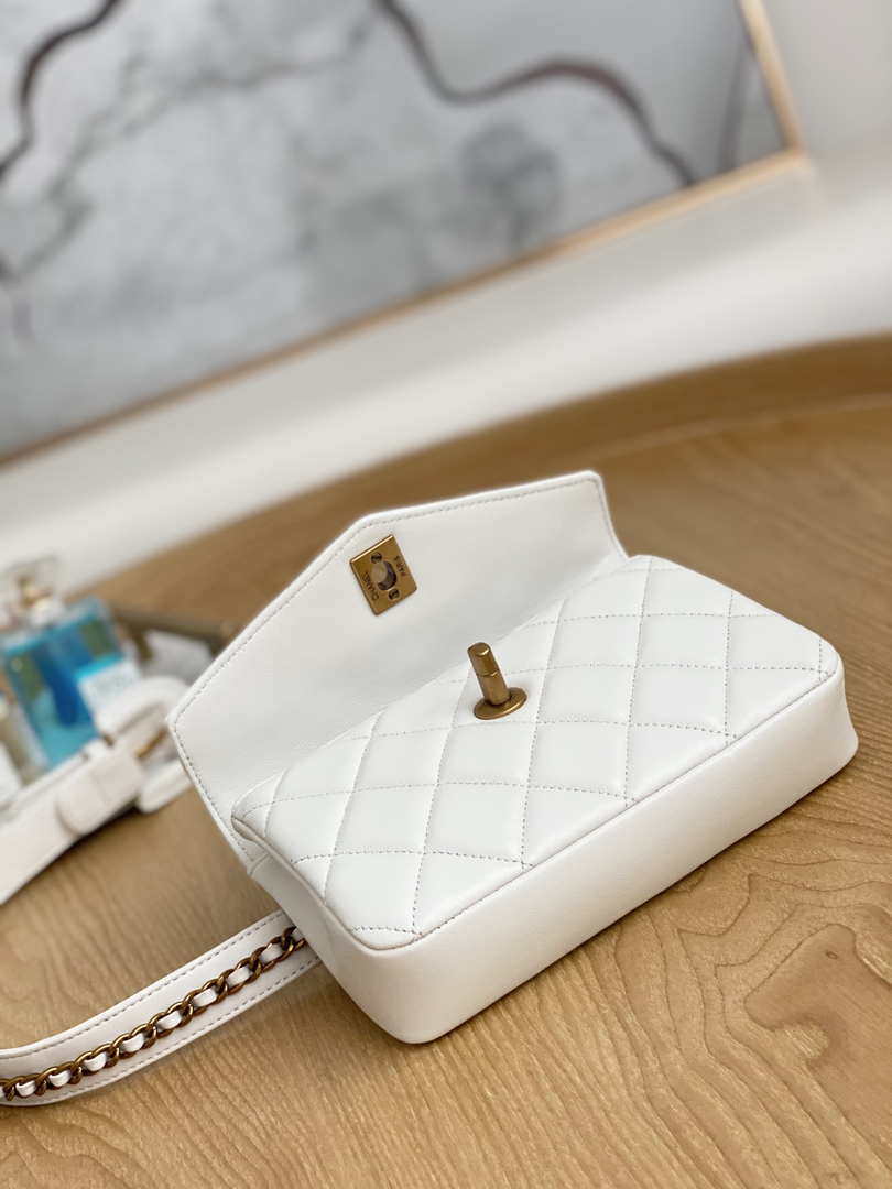 Chanel Waist bag A99009 Lambskin White Gold